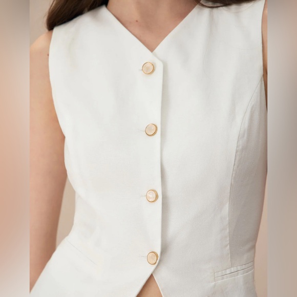 Rihoas White Single-breasted Cotton Vest - Picture 2 of 6